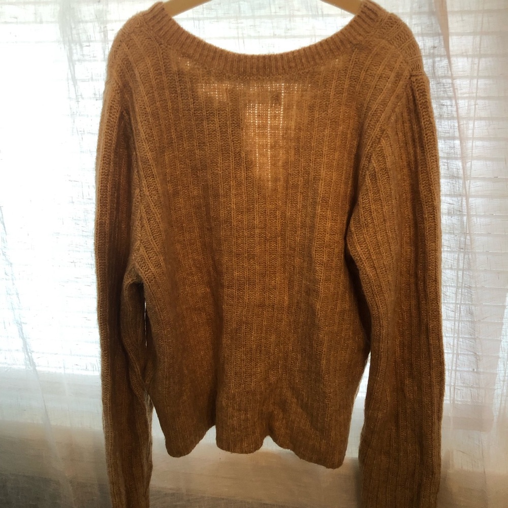 Beige Abercrombie and Fitch Cardigan